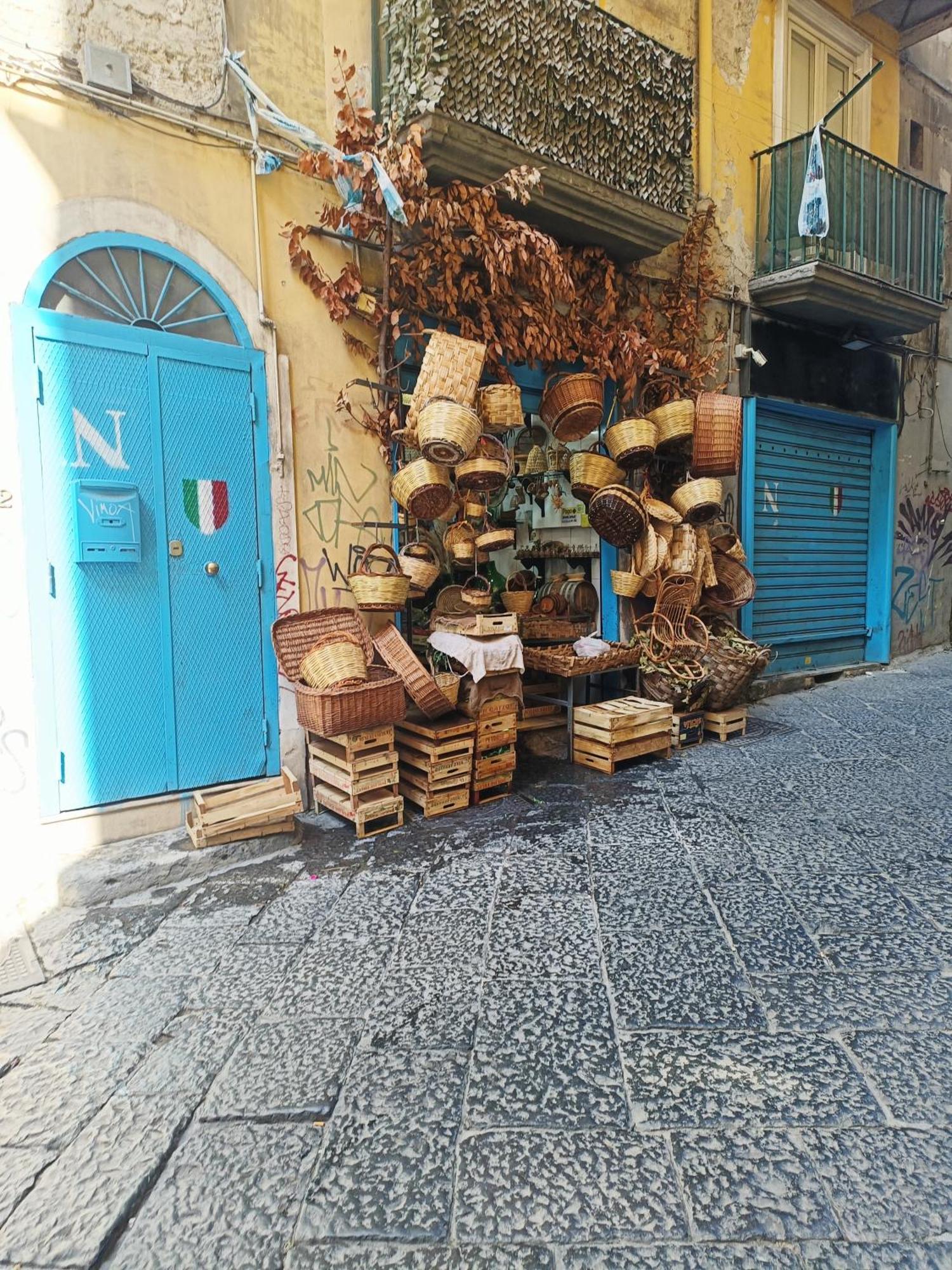 Storico House Apartment Napoli Bagian luar foto