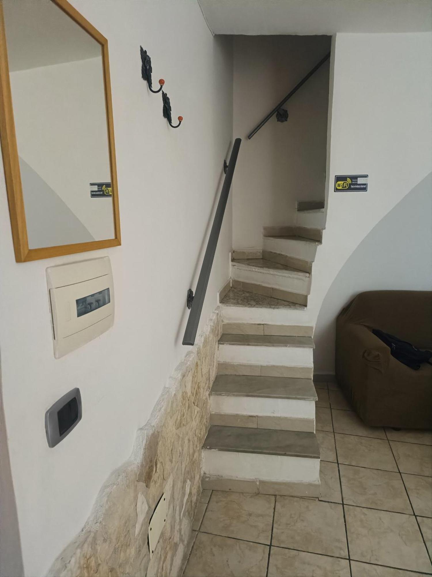 Storico House Apartment Napoli Bagian luar foto