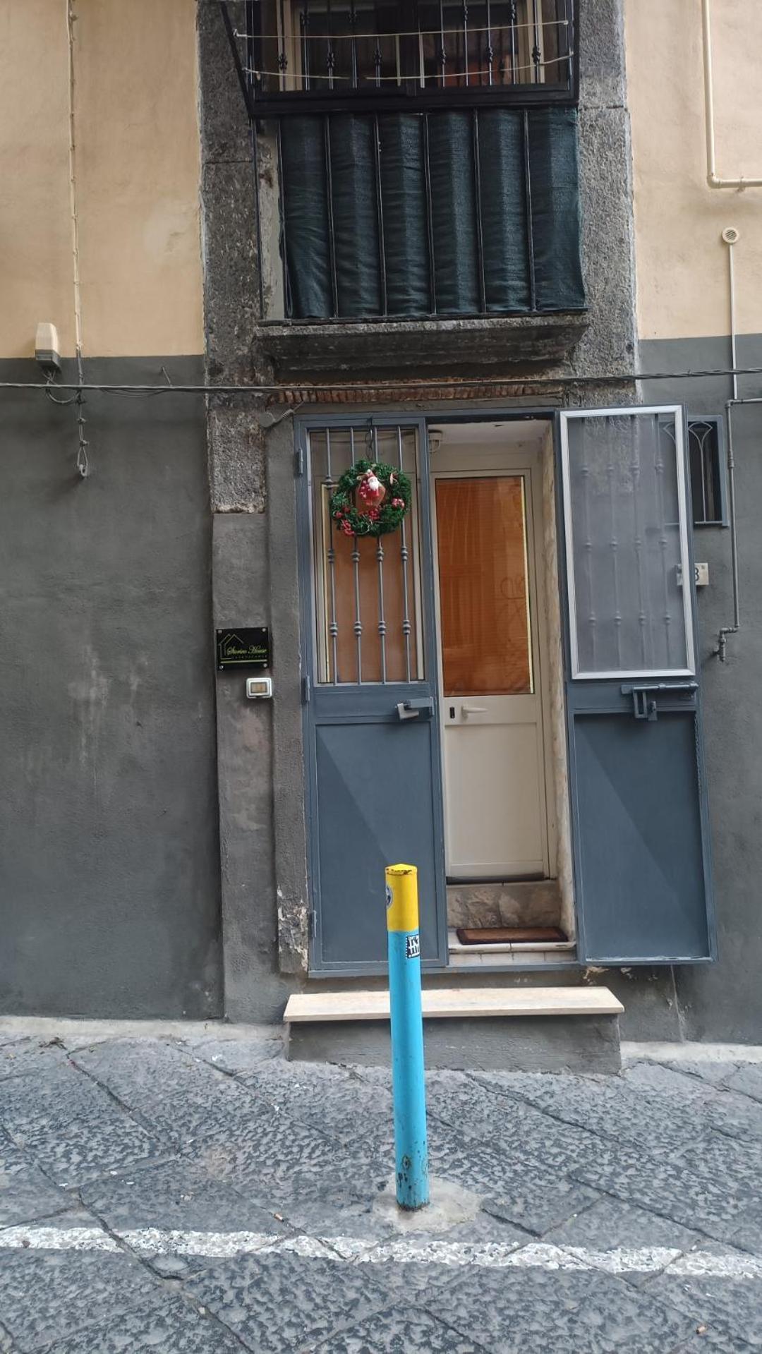 Storico House Apartment Napoli Bagian luar foto